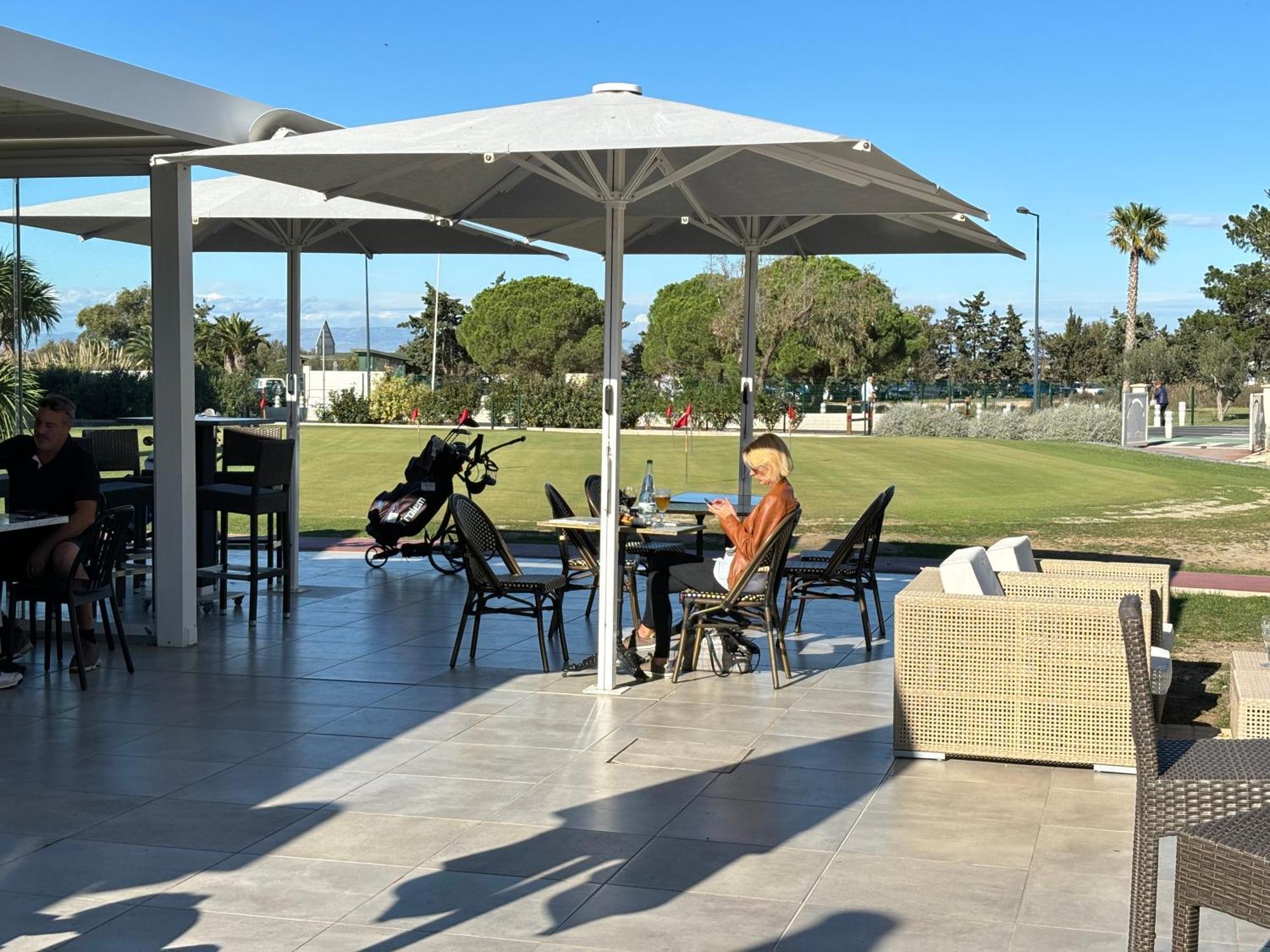Saint Cyprien Golf View 2 Bedrooms Apartment , 900 M From The Beach المظهر الخارجي الصورة
