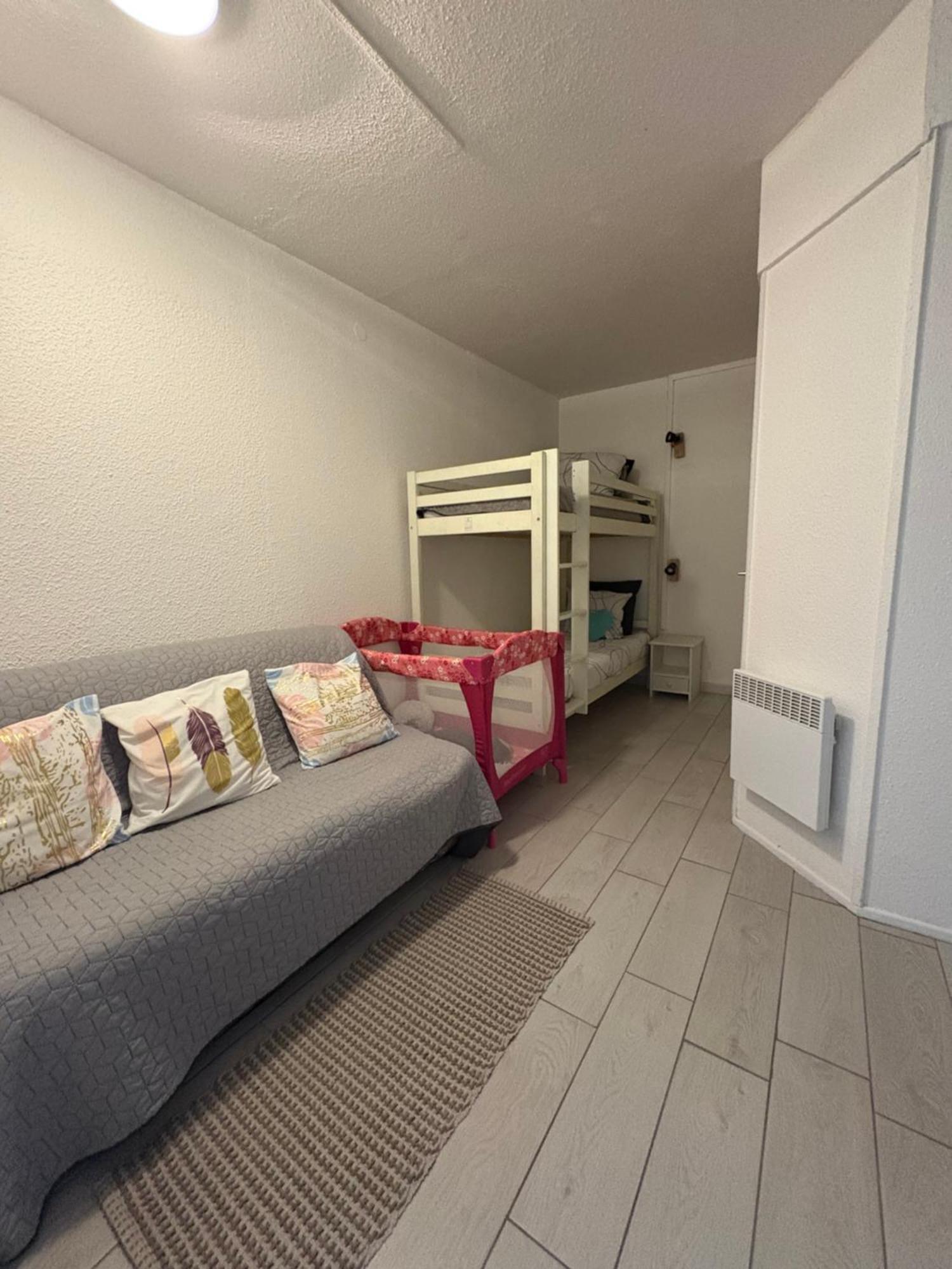 Saint Cyprien Golf View 2 Bedrooms Apartment , 900 M From The Beach المظهر الخارجي الصورة